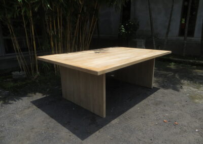 1 Dining Table 2 - villa k